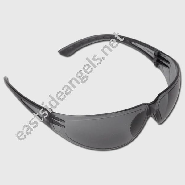 Scratch-resistant UV safety glasses with gray lenses